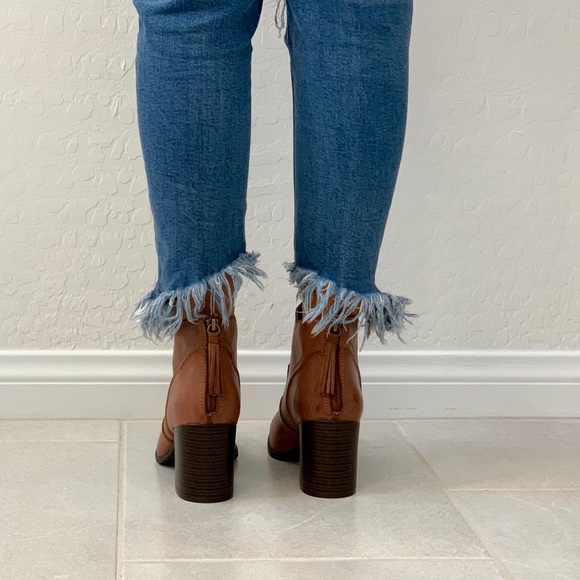 NIB Tassel Accent Cognac Burnished Western Bootie - Picture 7 of 9